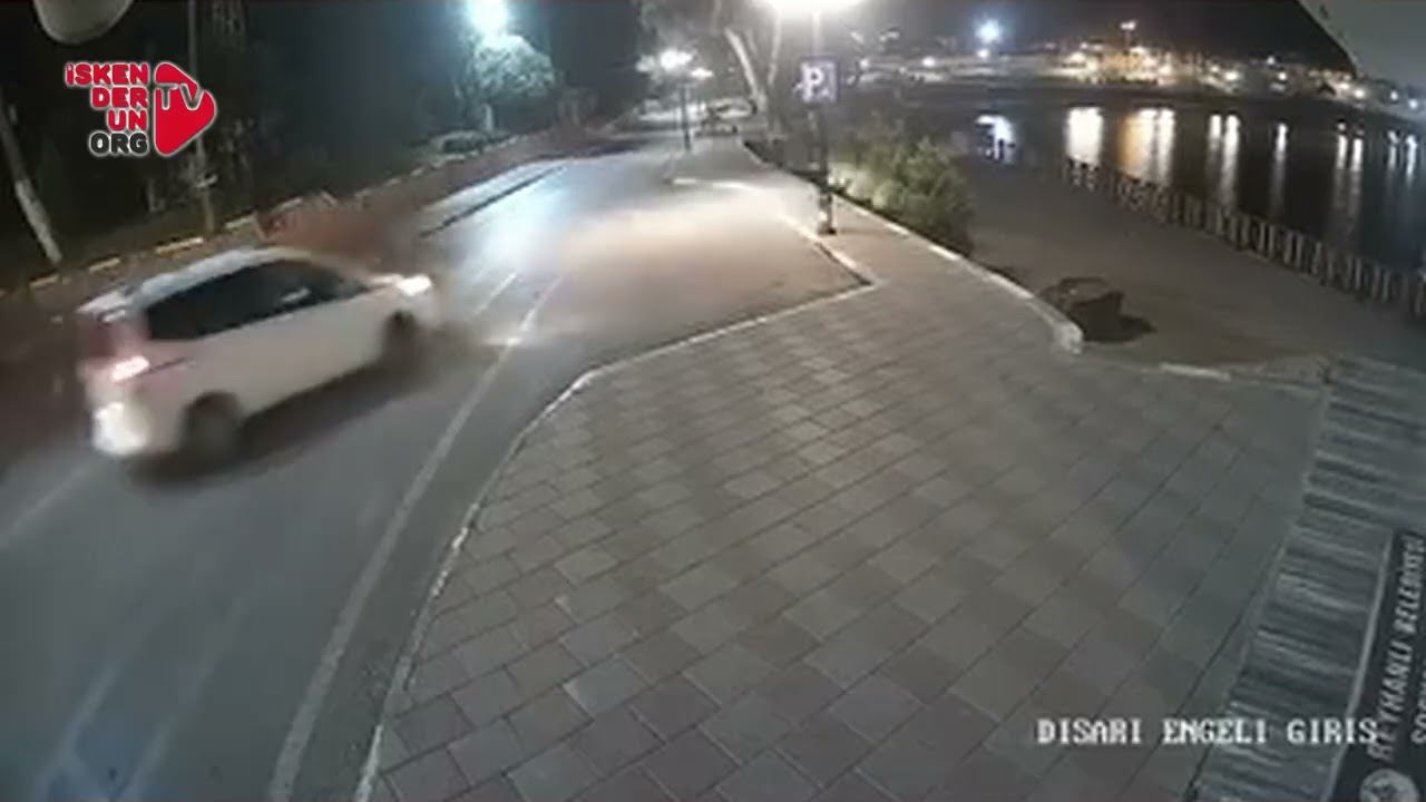 Reyhanlı’da Kontrolden Çıkan Otomobil Takla Attı!