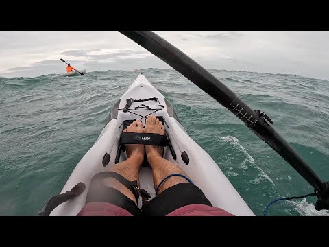 Rough sea at the 2023 Vaikobi King and Queen of the Harbour - Fenn Bluefin S