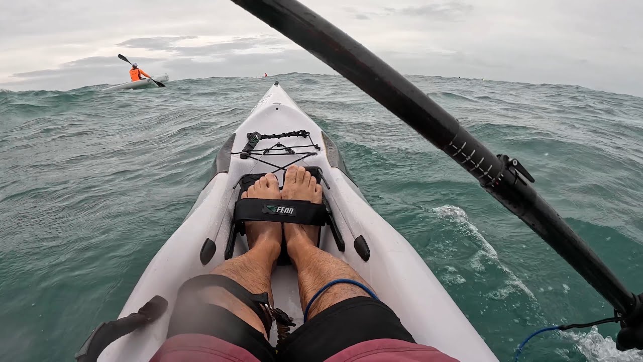 Rough sea at the 2023 Vaikobi King and Queen of the Harbour - Fenn Bluefin S