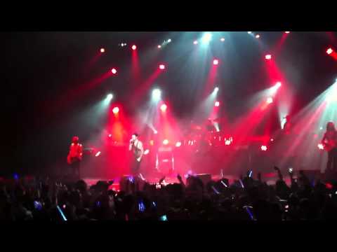 2011 Maroon5 in Busan 'Makes Me Wonder'