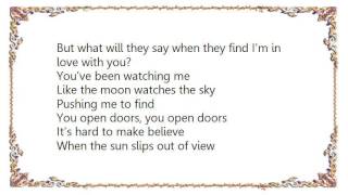 Waking Ashland - Open Doors Lyrics