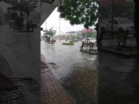 FUERTE LLUVIAS EN LA UNIÓN DE QUININDE PROVINCIA DE ESMERALDAS
