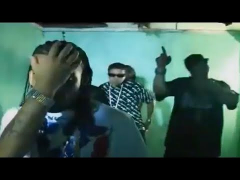 Video El Pistolón (Remix) de Yaga y Mackie 