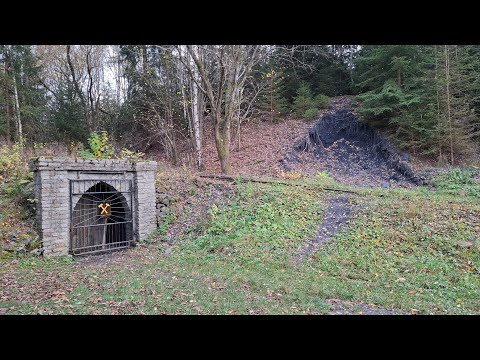 Glaseberg Grube mit Schaubergwerk, Schienen und Hunten oder Loren
