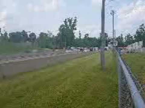 Thumbnail for F800 drag race