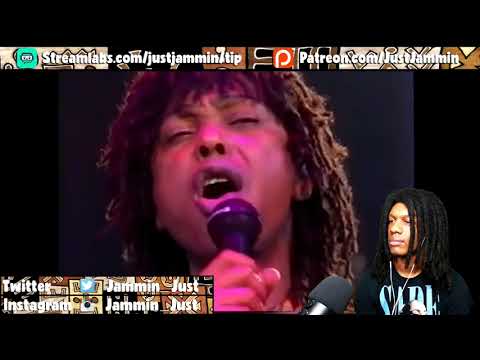 FIRST TIME HEARING Djavan - Esquinas (Live) Reaction