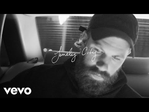 Mokita - Lonely City (Official Video)