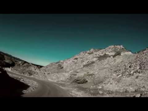 Layonne & Loui - Blatt, Stift, Stock und Hut