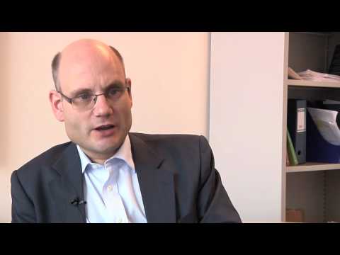 Econtrack - Thorsten Beck: "Bank bailouts can help competitors"