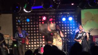 TIERRA EN VIVO-GUERRA DE RITMOS-POR MT DREAD