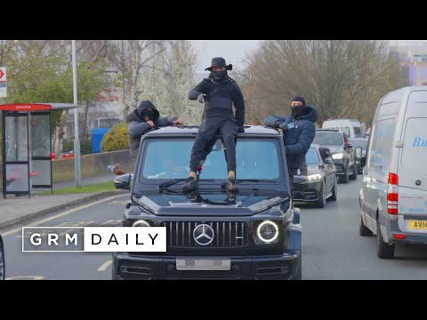 OzzCash - 100 Pounds [Music Video] | GRM Daily