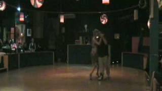 Marcelo Almiron e Luiza Pasierowska