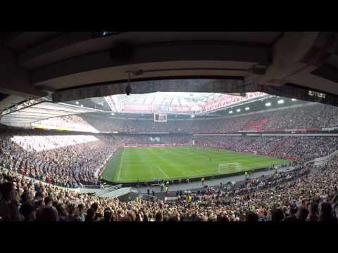 Applaus in de 14e minuut voor Johan Cruijff (03-04-2016)