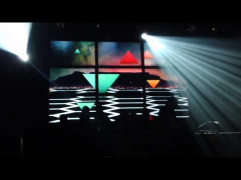 TIESTO - Webster Hall NYC - 2/13/11 - CENTURY ( feat. Calvin Harris)