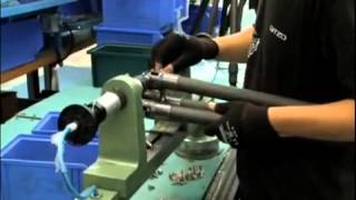 Gitzo. Fabricación de los trípodes. (Subtítulos en Español)