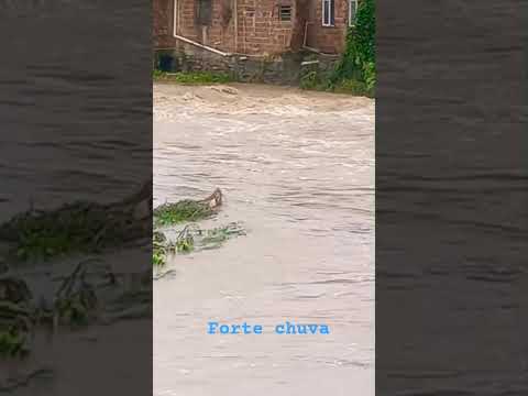 #shorts atenção olha o rio ,forte chuva Macaparana-Pe #pernambuco