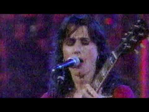 Térez Montcalm - For Me Formidable