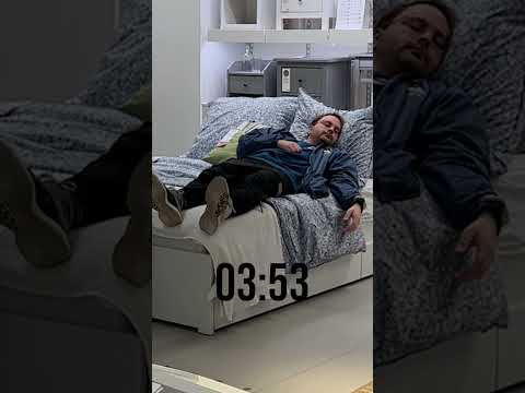 WIE LANGE kann ich in einem IKEA BETT schlafen? 👀 #shorts