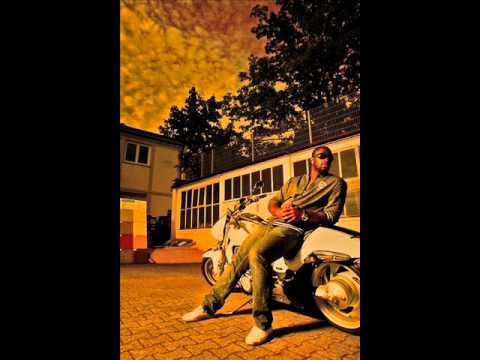 12. Ramsi Aliani feat Manuellsen - Dein Tag [Free Mixtape]