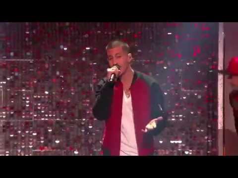 Carlito Olivero - Christmas (Baby Please Come Home) (The X-Factor USA 2013) [Final]