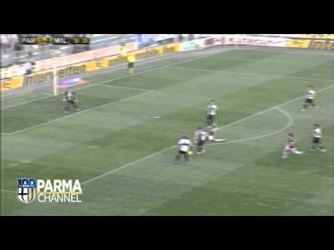 Lucarelli do Brasil: il doppio tunnel del Capitano manda in visibilio il Tardini