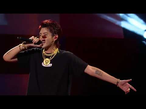 Kris Wu - 18 / Like That / Deserve (Live From iHeartRADIO MMVAs)
