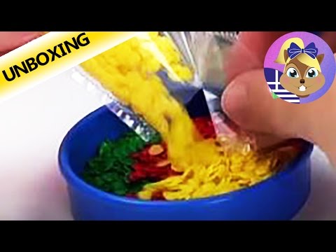 Συναρμολογούμε το σετ παιχνιδιού Playmobil : Πισίνα με μπάλες!