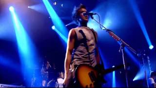 Download lagu McFly - Five Colours In Her hair [Live iConcerts] mp3