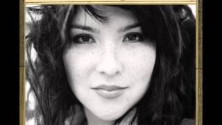 When you hold me - Jaci velasquez (BEAUTY HAS GRACE)