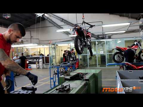 Cómo se hace - Rieju Tango 2.0 125