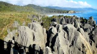 preview picture of video 'Pancake Rocks, Punakaiki, West Coast New-Zealand'