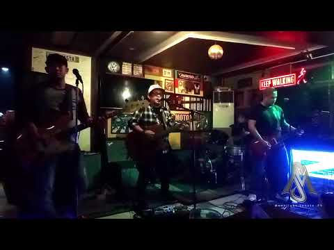 I Keep On Waiting - Moonlight Sonata Ph