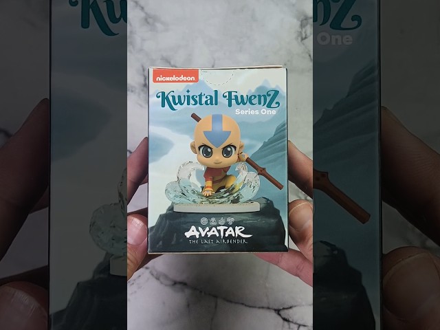 Vídeo relacionado con Mighty Jaxx Avatar The Last Airbender Kwistal Fwenz Serie 1 Figuritas coleccionables de juguete en caja sorpresa. Un paquete: contiene una figura aleatoria