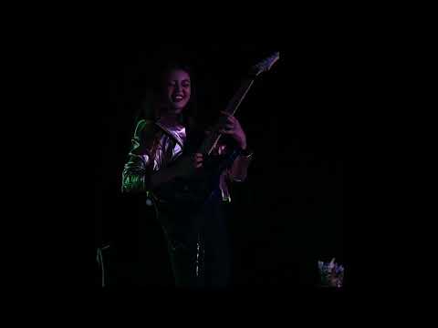 Imnainla Jamir Live Performance