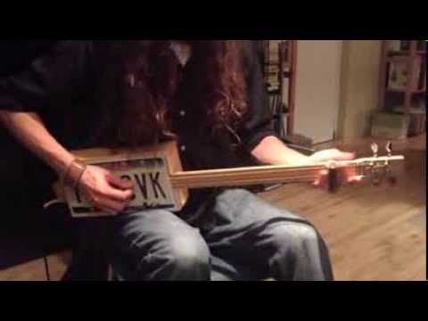 Secrets to the 4-String Cigar Box Guitar