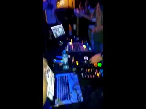 Playing THRILLER Marcio Bermudez B2B Coca District @ House Nation Presents SHOWCASE 002 30.10.15