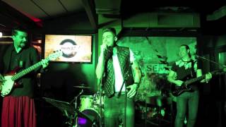 Airband - Quédate a dormir, M Clan