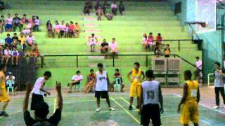 preview picture of video 'Toledo Basketball Game 2012: Poblacion vs Dumlog 10'