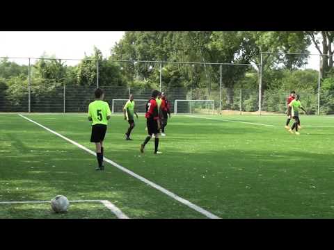 S.V. RAP/Dream Team O15-1 - O17-3 1e Helft (07-07-2018)
