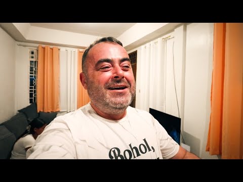 I'm protecting myself! PHILIPPINES