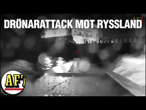 Här åker drönaren in i ryska fartyget