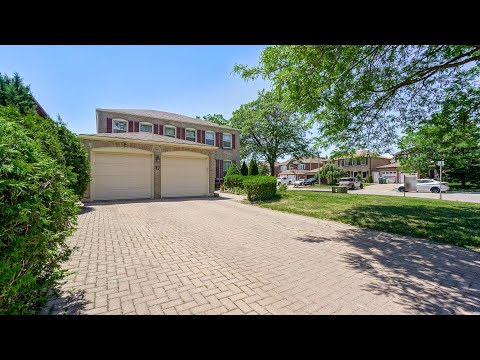 17 Nottingham Crescent, Brampton Home for Sale - Real Estate Properties for Sale