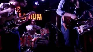 The Willowz Bus Palladium