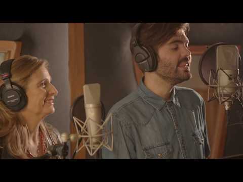 Cecilia Echenique con Benjamín Walker - Porque Siempre Hay Tiempo (Video Oficial)