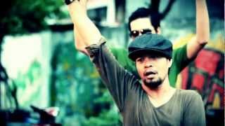 Tresna Pengamen_Bintang Band Bali (Official Video 
