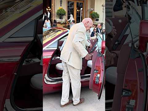 Old Billionaire Struggles With His Rolls-Royce In Monaco