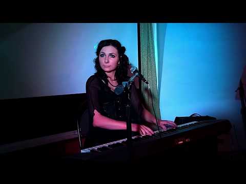 Ozma Nagatovna (Absent Sunday) - Searching for Avalon (live @ Гарцующий дредноут 30.09.2017)