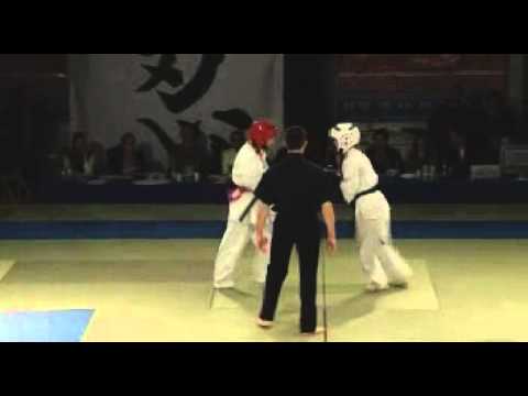 Karate Kyokushin Final Girls 16-17 -60kg
