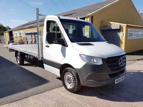 WR69 XMX - Mercedes Benz Sprinter Flatbed (New Shape)