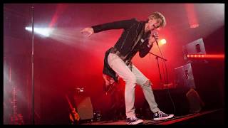 Absolute Bowie - I Would Be Your Slave (Live)